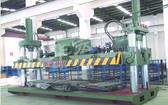 四柱壓扁機.jpg
